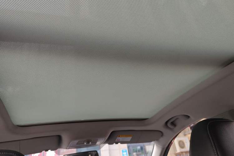 Used Roewe RX3 2018 1.6L CVT Internet Smart Edition
