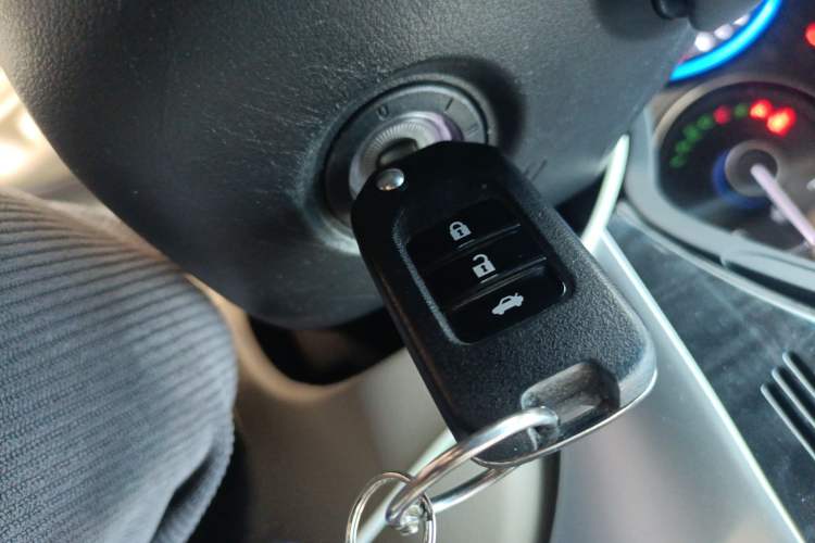 Used Honda Crider 2013 1.8L automatic comfort version
