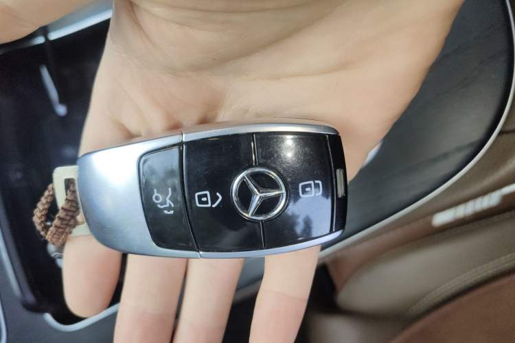 Used Mercedes-Benz E-Class 2020 E 260 L Sport Edition
