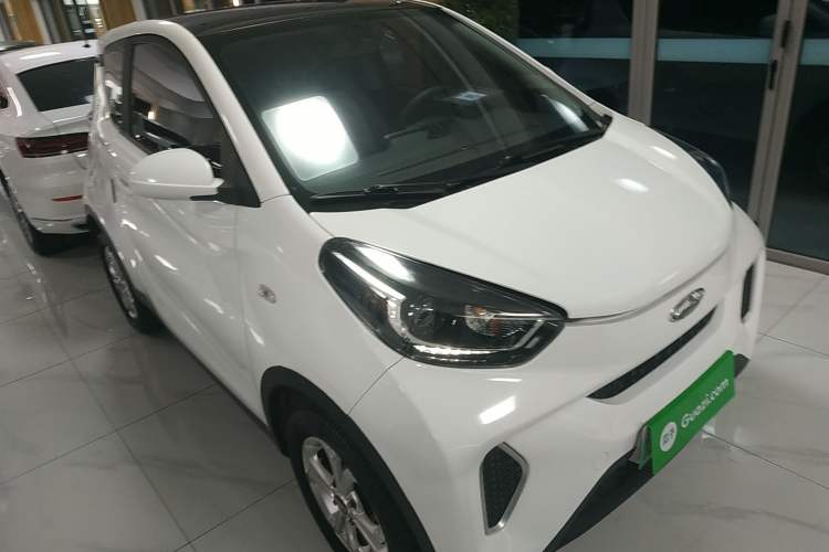 Used Chery New Energy Little Ant 2021 200 000-Yuan Ant Fan Edition Energetic Version NMC Lithium Battery 301 km