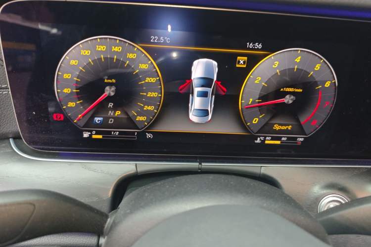 Used Mercedes-Benz E-Class 2019 E 300 L Sporty and Stylish Model
