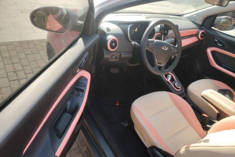 Used Chery Little Ant 2021 150 000 Yuan Ant Fan Edition New Ant Cool Version Lithium Iron Phosphate
