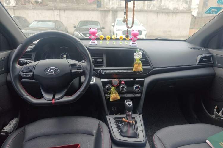 Used Hyundai Elantra (6th Generation / Lingdong) 2019 1.4T Dual-Clutch Xuan Dong · Dynamic Model