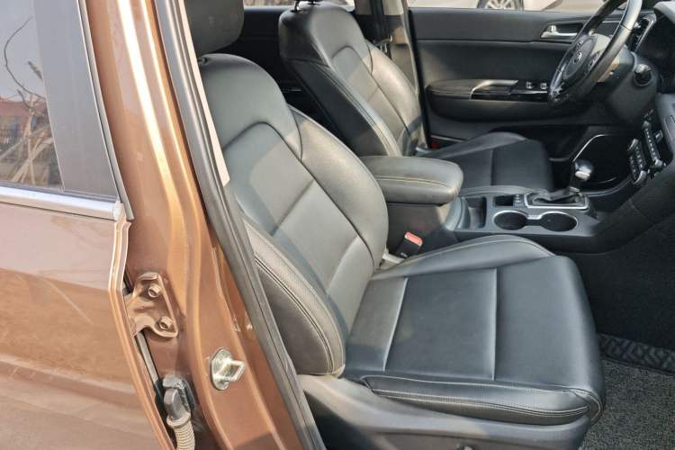 Used Kia KX5 2016 1.6T Automatic Two-Wheel Drive DLX