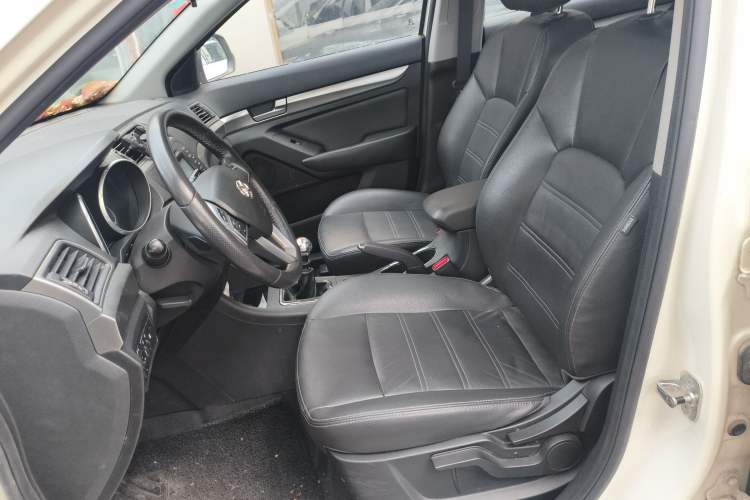 Used BAIC Senova X65 2015 2.0T Manual Elite Edition