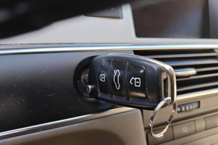 Used Audi A6L 2010 2.4L Comfort Edition