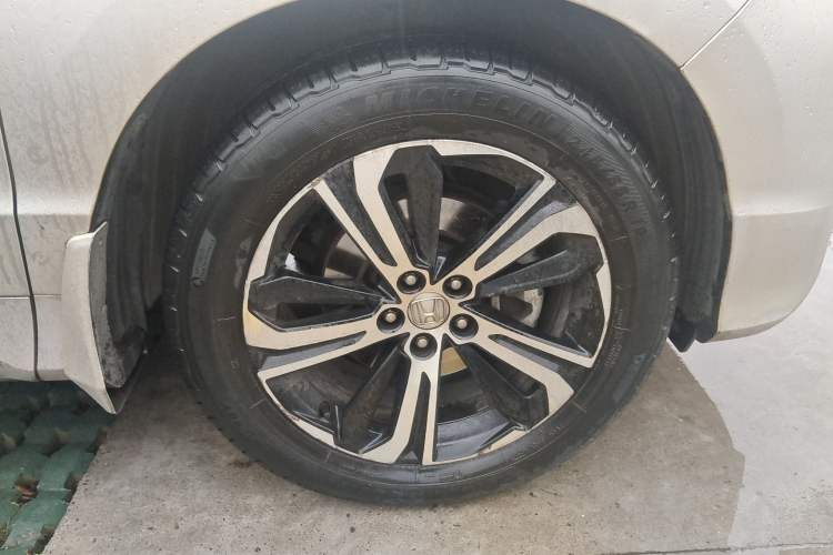 Used Honda UR-V 2017 370TURBO 2WD Prestige Edition China V