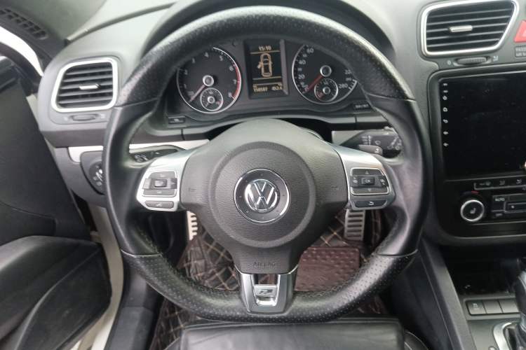 Used Volkswagen Scirocco 2011 2.0 TSI Luxury Edition Steering Wheel