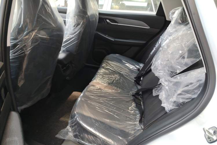 Used Dongfeng Aeolus SKY EV01 2025 530 km AIR Elite Edition Left Rear Seat