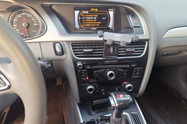 Used Audi A4L 2016 35 TFSI Collector's Edition Automatic Standard Model