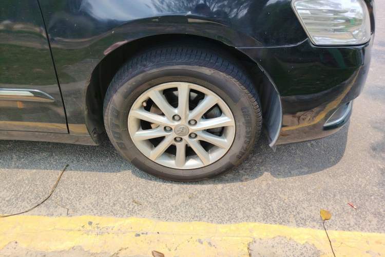 Used Toyota Camry 2011 200G Classic Anniversary Edition Right Front Wheel Hub