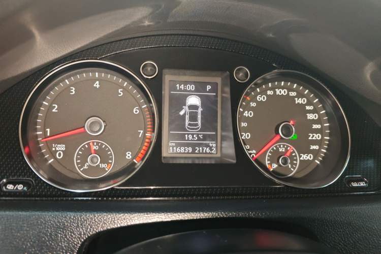 Used Volkswagen Magotan 2016 2.0 TSI Luxury Comfort Version Instrument Cluster