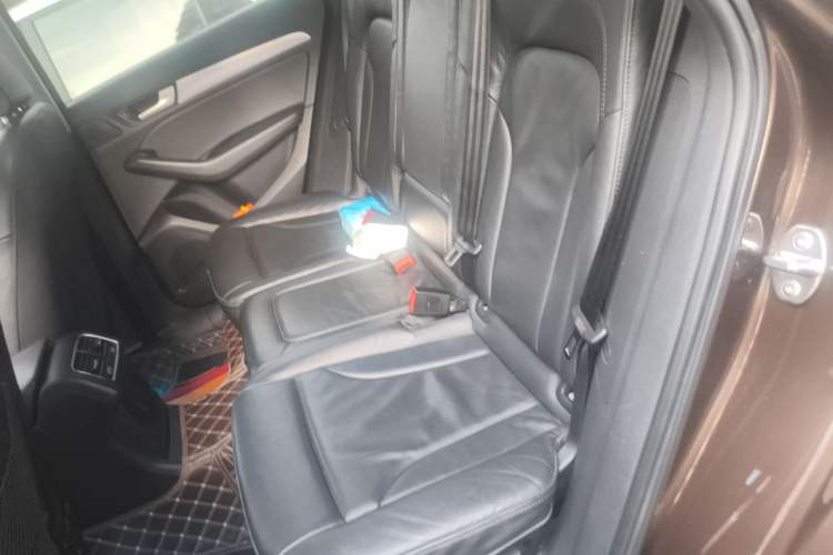 Used Audi Q5 2013 40 TFSI Technology Edition Left Rear Seat