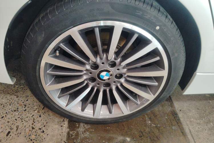 Used BMW 3 Series 2019 320Li Fashion Model
