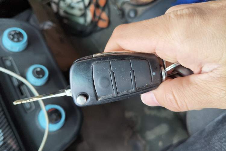 Used Farizon Xingxiang V 2022 Star Enjoy V6E Long Wheelbase Guoxuan 38.7 kWh Vehicle Key