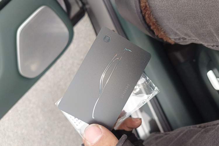 Used Xiaomi Auto YU7 2025 Ultra-Long Range High-Performance All-Wheel-Drive Max Edition
