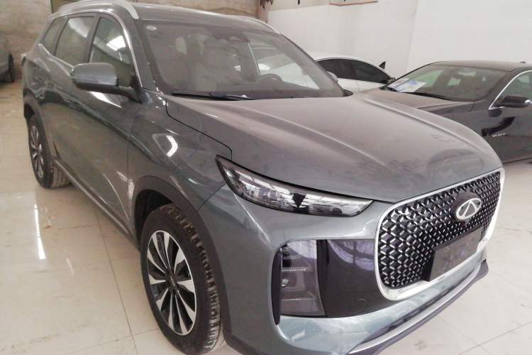 Used Chery Tiggo 8 PLUS 2025 290TGDI DCT Prestige 5-Seater
