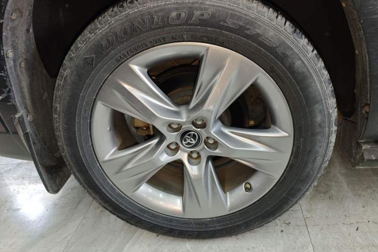 Used Toyota Highlander 2021 2.0T Two-Wheel Drive Luxury Edition 7 Seats
