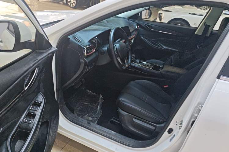 Used CHANGAN OSHAN X5 2021 1.5T DCT Luxury Edition