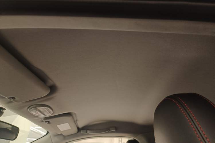 Used Chery Little Ant 2022 Sweet Pink Edition Half-Sugar Version Lithium Iron Phosphate 30 kW 301 km Headliner