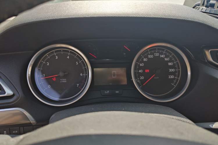Used Peugeot 408 2014 1.8L Automatic Luxury Edition Instrument Cluster