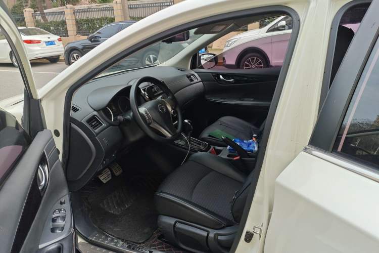 Used Nissan Tiida 2016 1.6L CVT Smart Drive Edition
