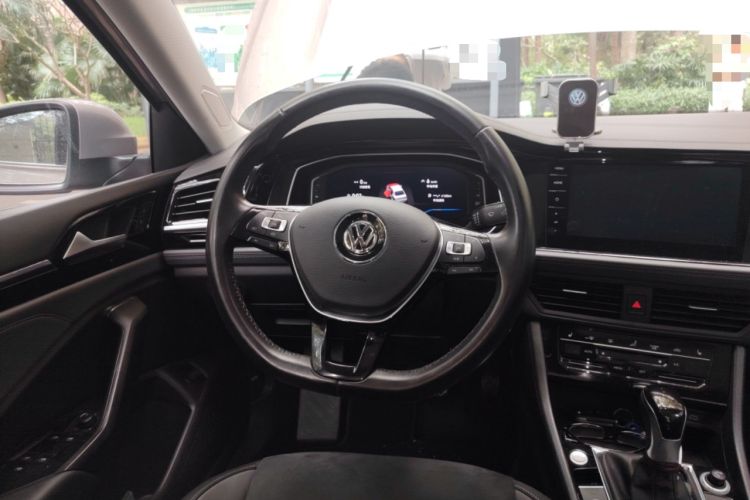 Used Volkswagen Sagitar 2021 280TSI DSG Luxury Smart Connectivity Edition Steering Wheel