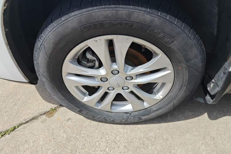 Used Haval M6 2019 1.5T Manual Two-Wheel Drive Urban Version China VI Standard
