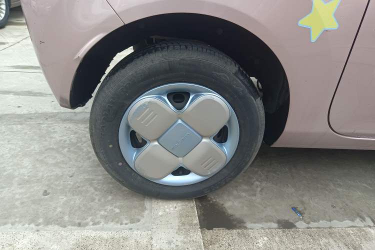 Used Geely Galaxy Panda 2023 Panda Mini 200km Endurance Bear
