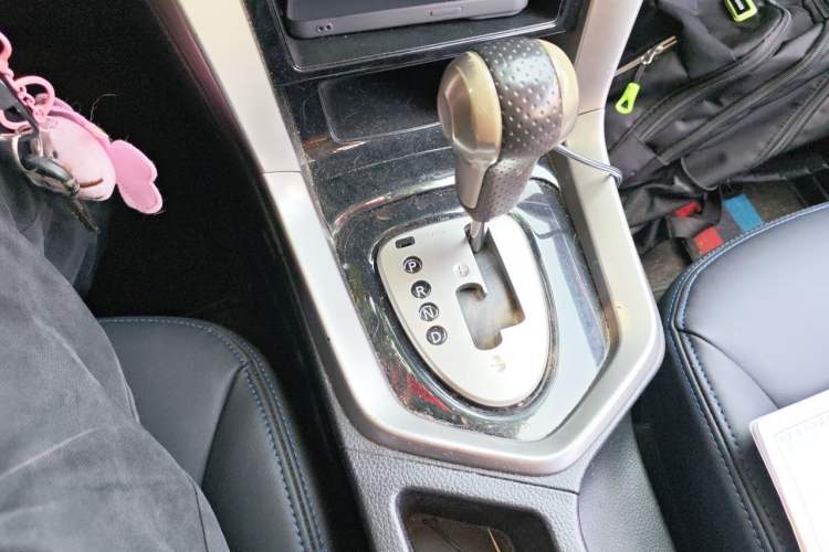 Used Venucia T70 2016 2.0L CVT Smart Choice Edition
