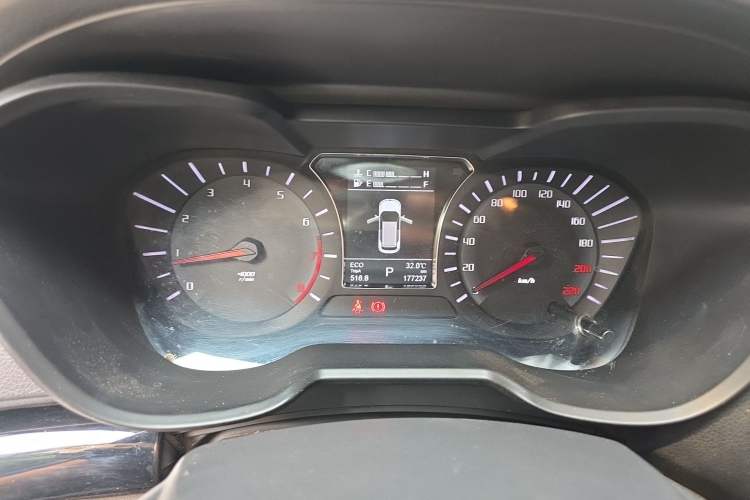 Used GAC Trumpchi GS4 2017 200T G-DCT Two-Wheel Drive Luxury Edition Instrument Cluster