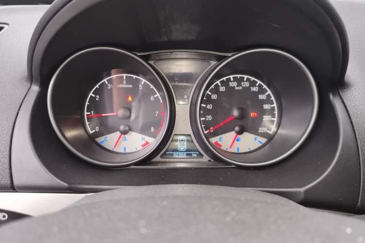 Used Geely Auto GX7 2015 Classic Edition 1.8L Manual Elite Model China V Standard Instrument Cluster