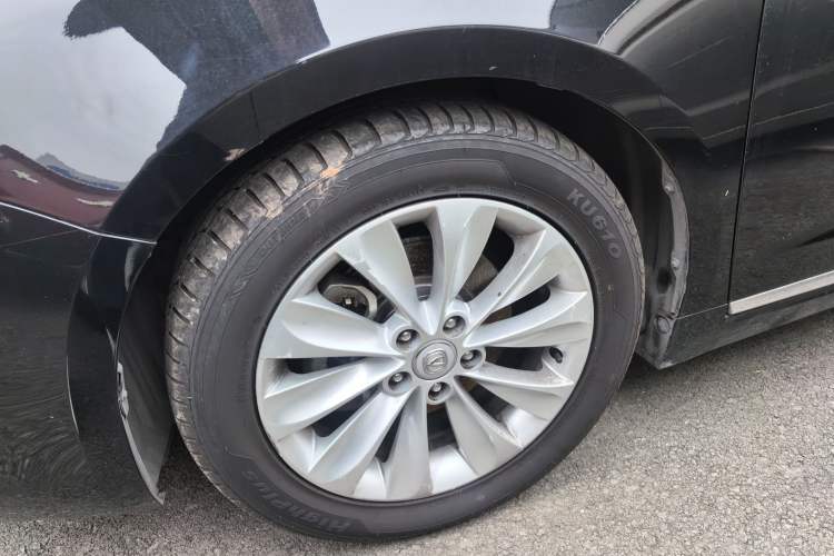 Used CHANGAN Raeton 2014 1.8T Automatic Prestige Anniversary Edition China IV Standard