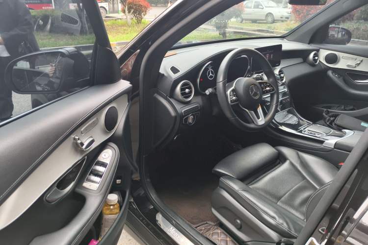 Used Mercedes-Benz GLC 2021 GLC 260 L 4MATIC Dynamic Edition Driver Seat