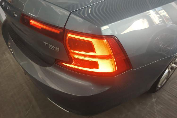 Used Volvo S90 2020 Facelifted T5 Zhiyi Luxury Edition
