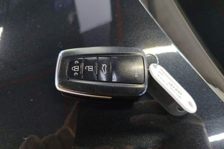 Used Toyota Avalon 2022 2.5L Luxury Edition
