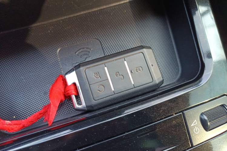 Used BYD Yuan New Energy 2019 EV535 Smart Connect Trendsetting Model