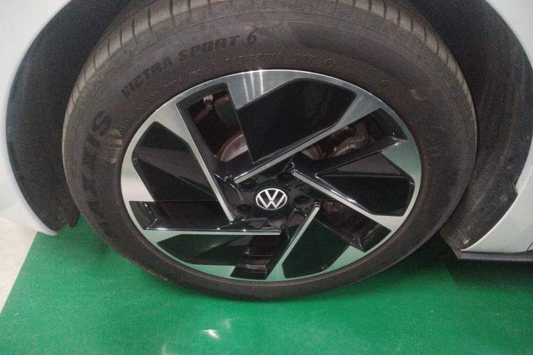 Used Volkswagen ID.3 2025 Smart Edition Outstanding Model
