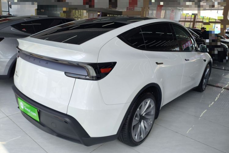 Used Tesla Model Y 2025 Rear-Wheel-Drive Version Rear Right 45 Deg