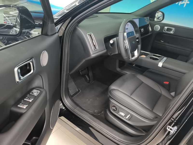 Used Li Auto L6 2024 Max — 15