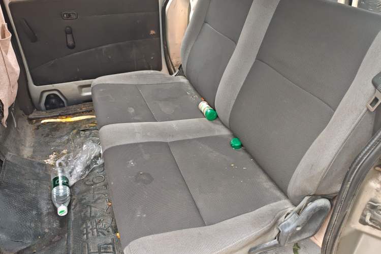 Used Wuling Zhiguang 2010 1.0L New Version Liye Style with Shorter Body
