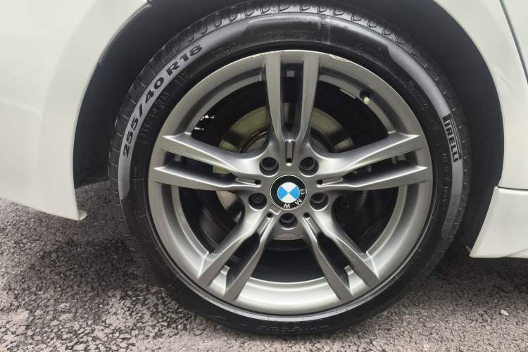Used BMW 3 Series 2018 330i M Sport Night Edition Exterior 5