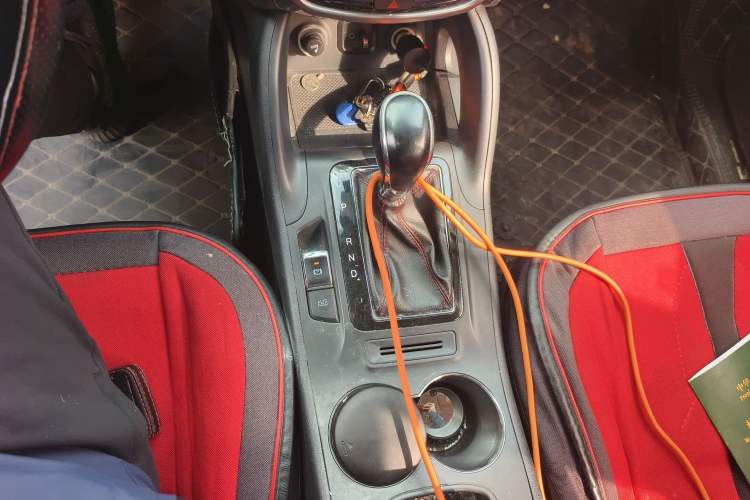 Used Changan CS75 2016 1.8T Automatic Elite Model China V Standard