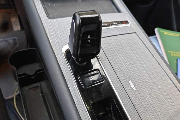 Used Geely Auto FX11 2024 1.5TD DCT Prestige Edition
