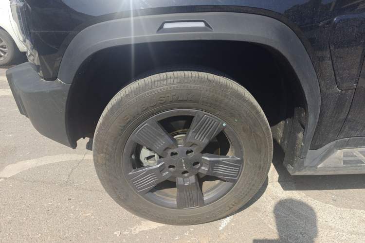 Used JETOUR Traveler 2023 1.5T Two-Wheel Drive Discovery PRO