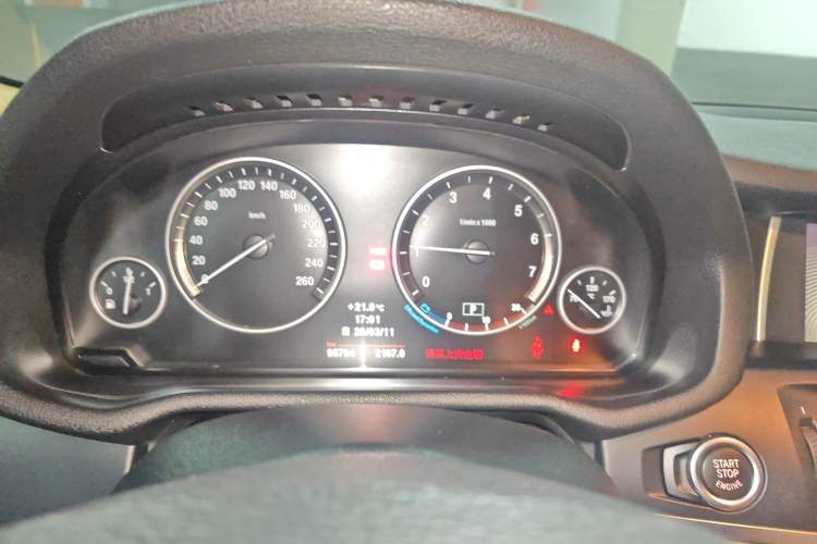 Used BMW X3 2011 xDrive28i Luxury Model