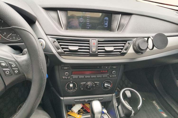 Used BMW X1 2013 sDrive18i Fashion Model
