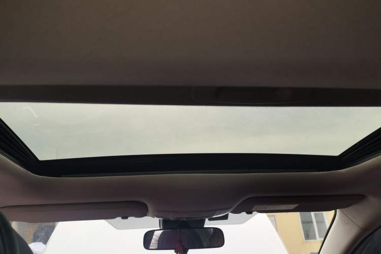 Used Toyota Corolla 2021 Dual-Motor 1.8L E-CVT Elite Edition
