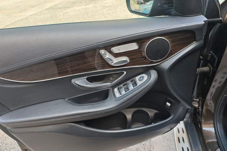 Used Mercedes-Benz GLC 2016 GLC 260 4MATIC Dynamic Edition