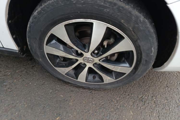 Used Venucia M50V 2017 1.5L XL Manual Comfort Edition